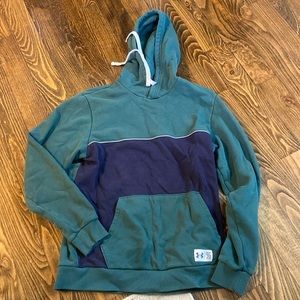 Men’s Underarmour Sweatshirt